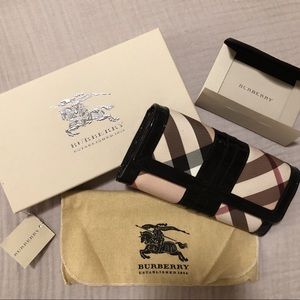 AUTHENTIC Burberry Nova Check Wallet